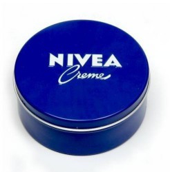 Крем Nivea для ухода за кожей универсальный увлажняющий 150 мл